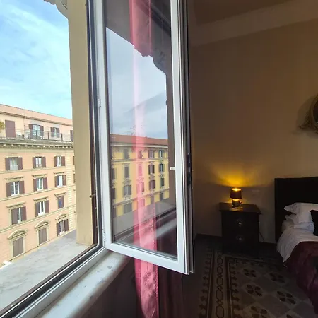 Hebe Eternity بيت ضيافة 4*