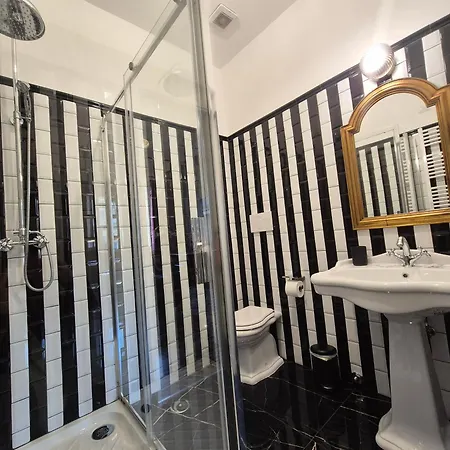 Pensionat Hebe Eternity 4*
